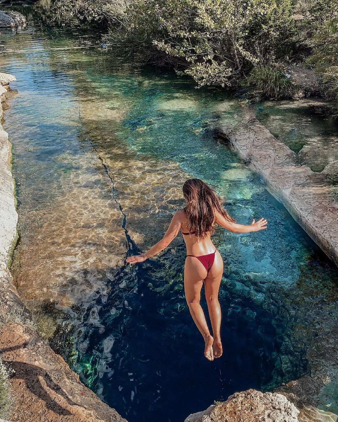 Despite the danger warnings, Jacob's well of death is still visited by many.  Photo: @gabrielalimaeu