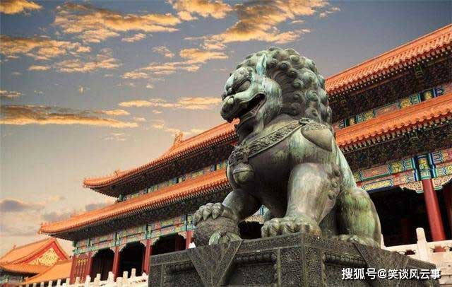 The pair of lions at the Gate of Supreme Harmony are the largest in size and are not gilded.