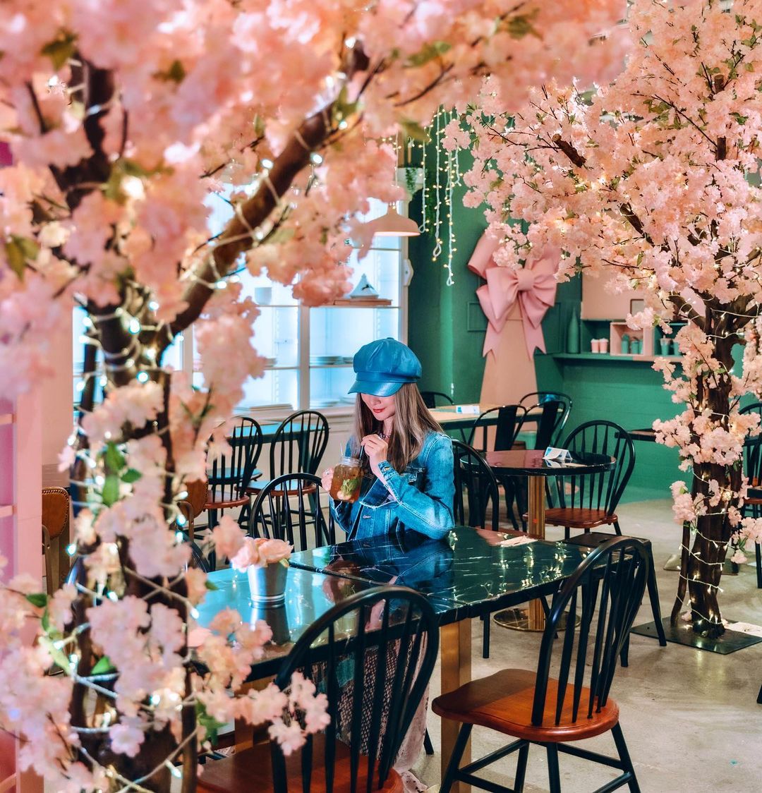 Sweet space at Brown Butter.  Photo: @ana_vvt