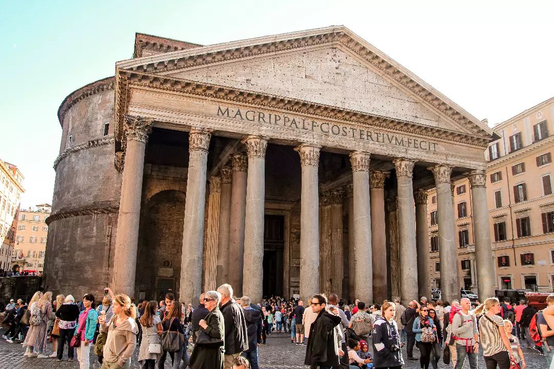 Temple of the Pantheon.  Photo: @kuzeysumrusu