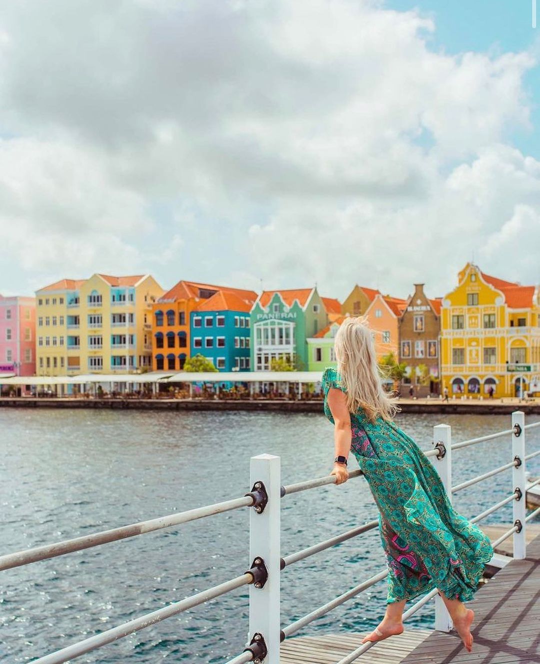 Curacao is brilliant, attractive to visitors.  Photo: @sarahdegheselle