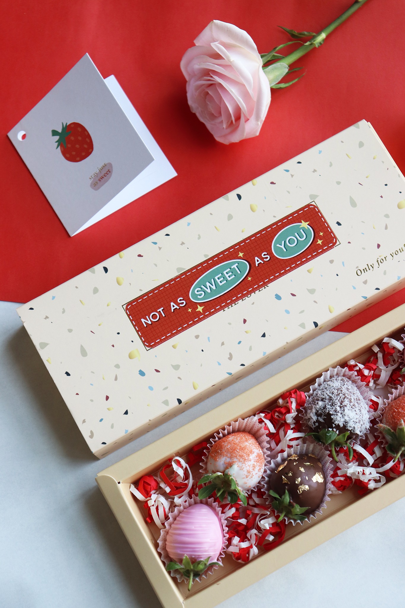 Exquisite gift box from Strawberry Berry for this year's Valentine season.  Photo: Strawberry Berry