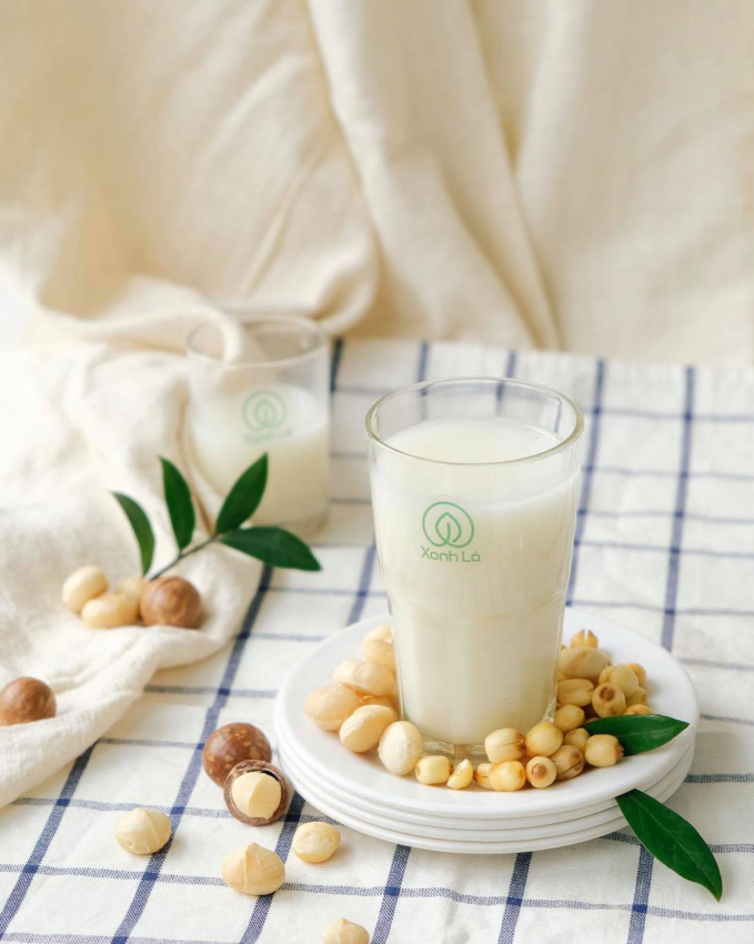 Green seed milk is also made from organic ingredients, so it is nutritionally safe.  Photo: Green Nut Milk.
