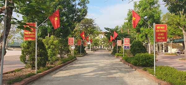Campus of Can Loc High School - Ha Tinh
